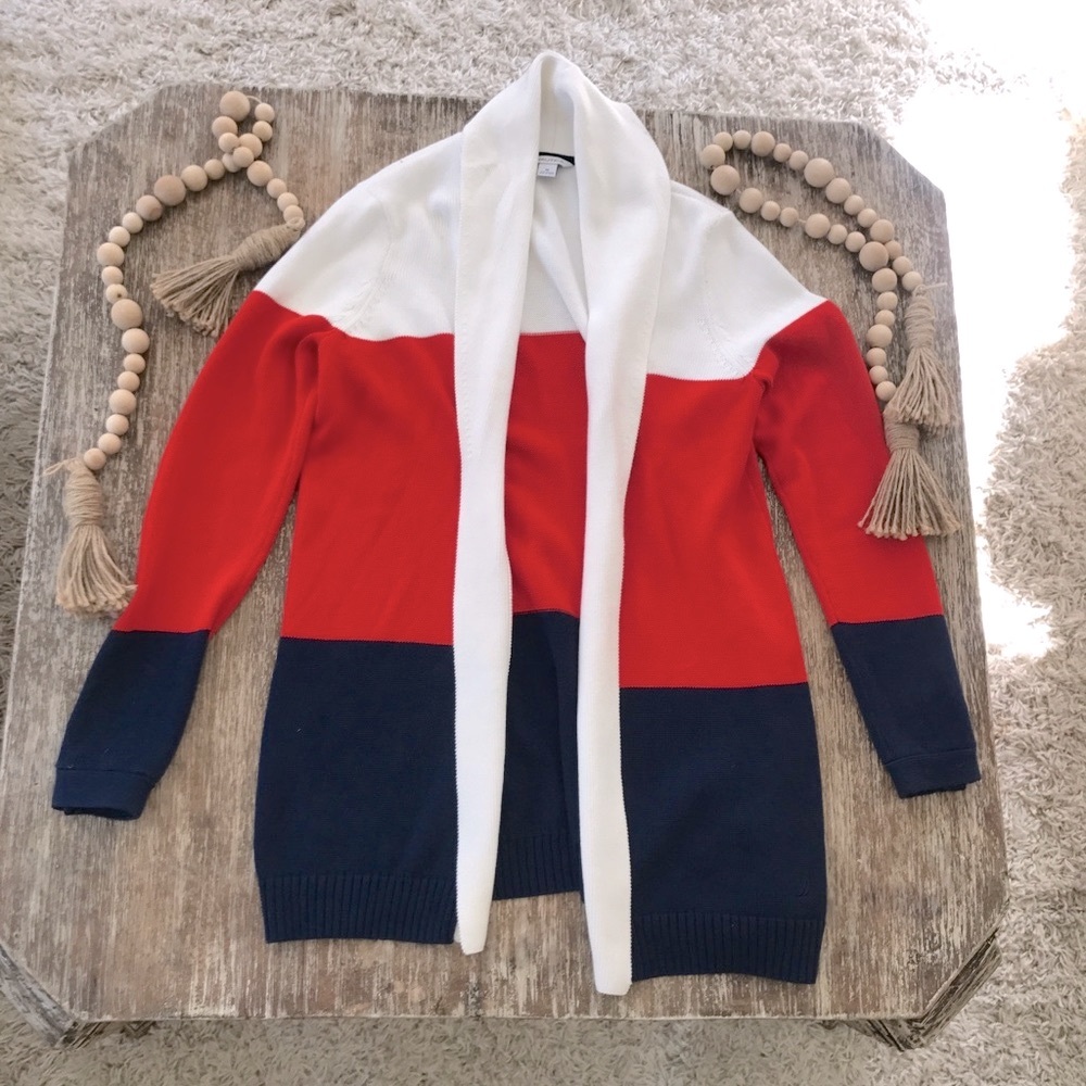 NAUTICA RED WHITE AND BLUE CARDIGAN ❤️💙NEVER WORN